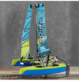 LEGO Technic 42105 Catamaran - Jucărie plutitoare