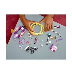 LEGO Friends 41686 Acrobație magică