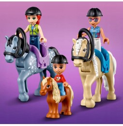 LEGO Friends Centrul de echitație 41683