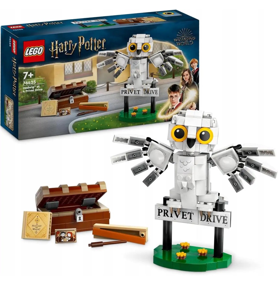 LEGO Harry Potter 76425 Hedwig on Privet Drive