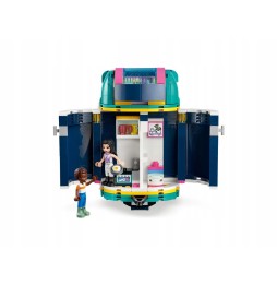 LEGO Friends Przyczepa na wystawę koni 41722