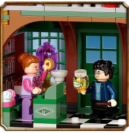 LEGO Harry Potter Vizita în satul Hogsmeade 76388