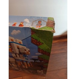 LEGO Minecraft 21188 Llama Village - Damaged Packaging