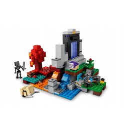 LEGO 21172 Minecraft Destroyed Portal