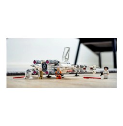 LEGO Star Wars 75301 Myśliwiec X-Wing Skywalkera