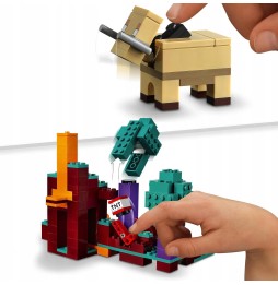 LEGO Minecraft bastion în Nether 21185