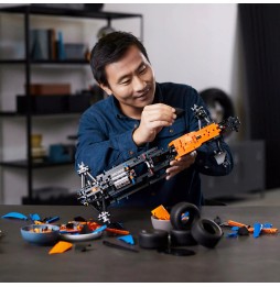 LEGO Technic Mașină de curse McLaren 42141