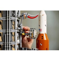 LEGO 10341 SLS NASA Artemis Rocket