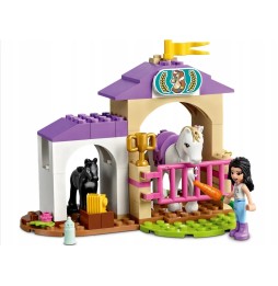 LEGO Friends Școală de echitație și remorcă 41441