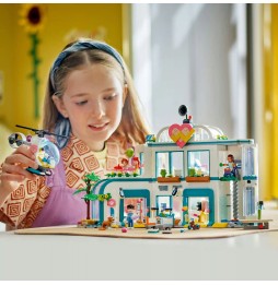 LEGO Friends Spitalul din orașul Heartlake 42621