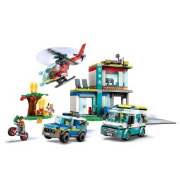 LEGO City Parcare Vehicule de Urgență