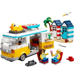 LEGO Creator Camper pe plajă 31138