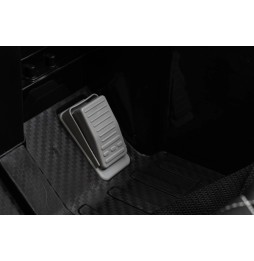 Mercedes AMG G63 dla dzieci - czarny z pilotem, MP3, LED