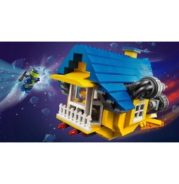 LEGO 70831 Casa lui Emmet și Racheta de Salvare