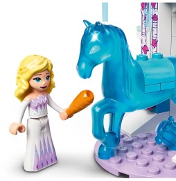 LEGO Disney Elsa și grajdul de gheață Nokka 43209