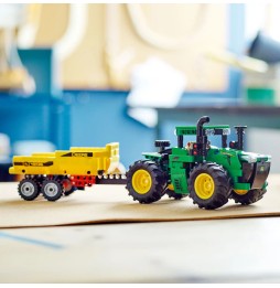 LEGO Technic traktor John Deere 9620R z przyczepą