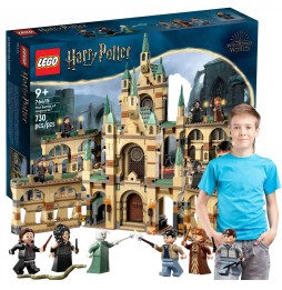 LEGO Harry Potter Bătălia de la Hogwarts 730 piese