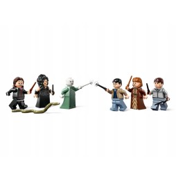 LEGO Harry Potter Battle of Hogwarts 730 Pieces