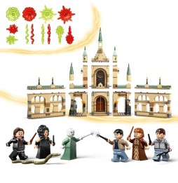 LEGO Harry Potter Bătălia de la Hogwarts 730 piese